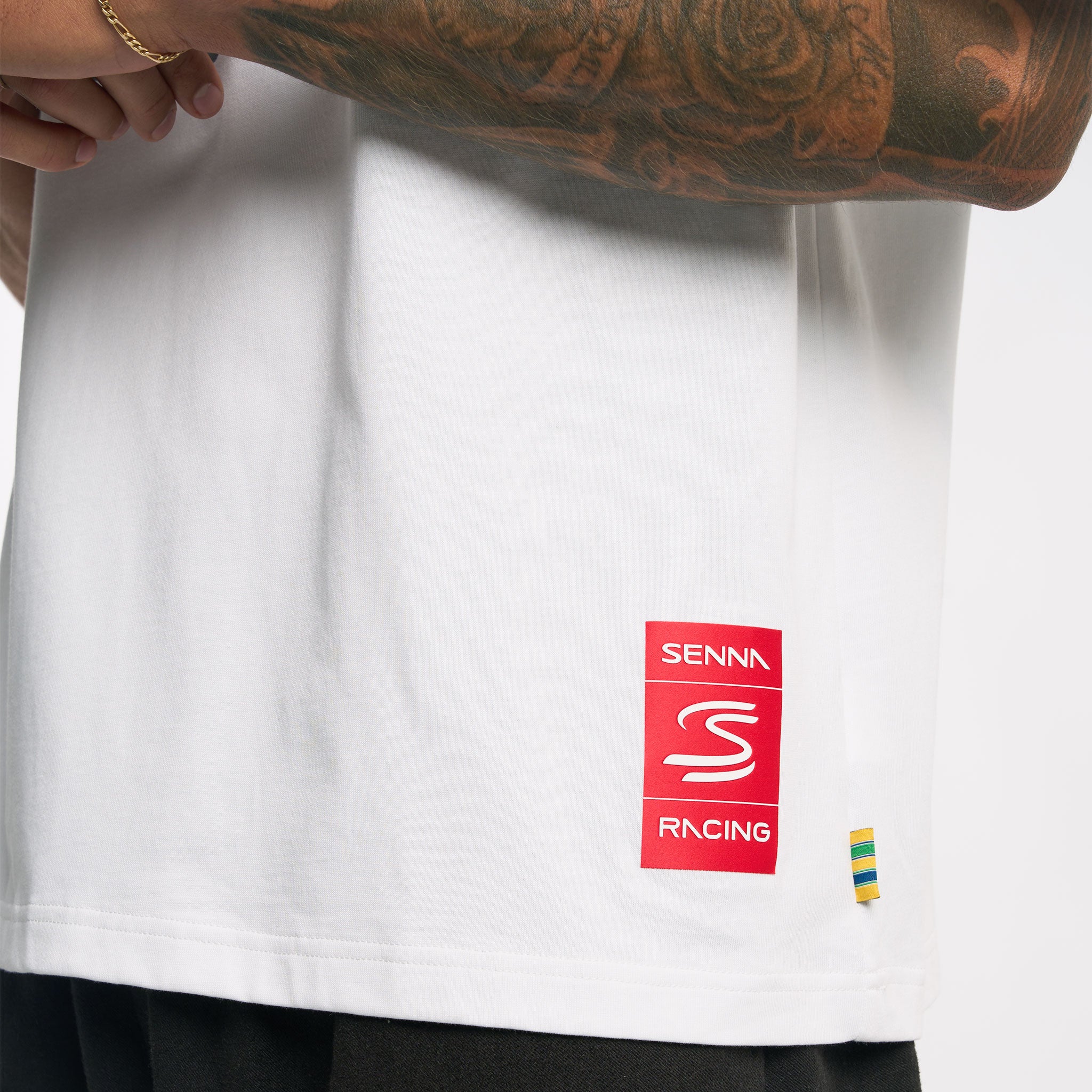 Ayrton Senna Unisex Oversized Graphic T-Shirt - White - Imagen 4