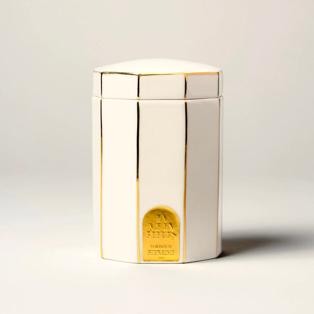 LA VIE EN FLEURS - The Scented Candle